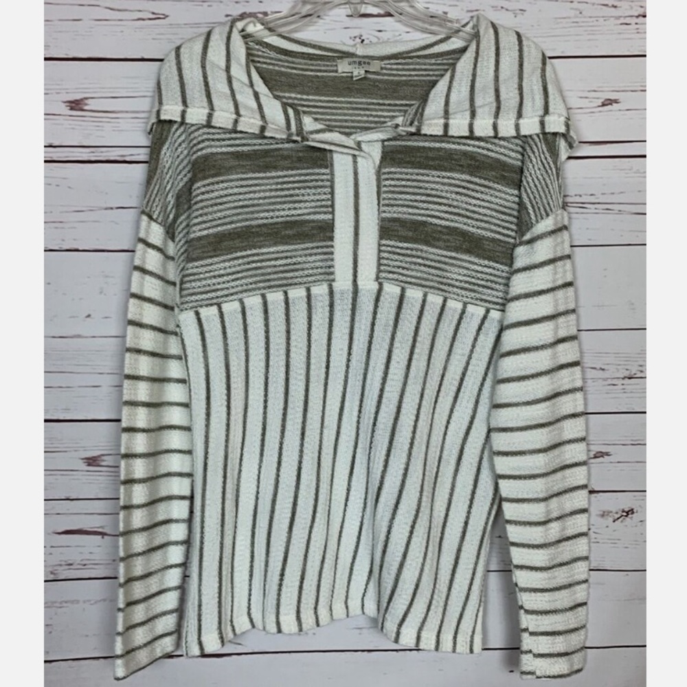 Umgee Boutique Women’s Medium White Beige Stripe Hood Long Sleeve Top